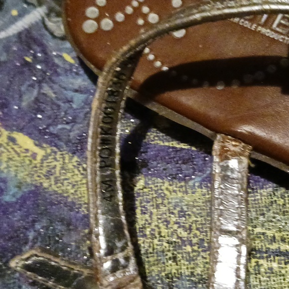 Sandals - Picture 8 of 9